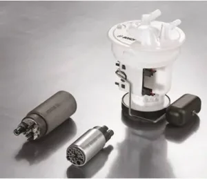 پمپ بنزین خودرو