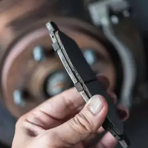 زمان تعویض لنت ترمز