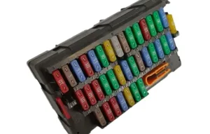 راهنمای جعبه فیوز پراید